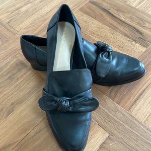 Nine West women’s black loafers sz 8